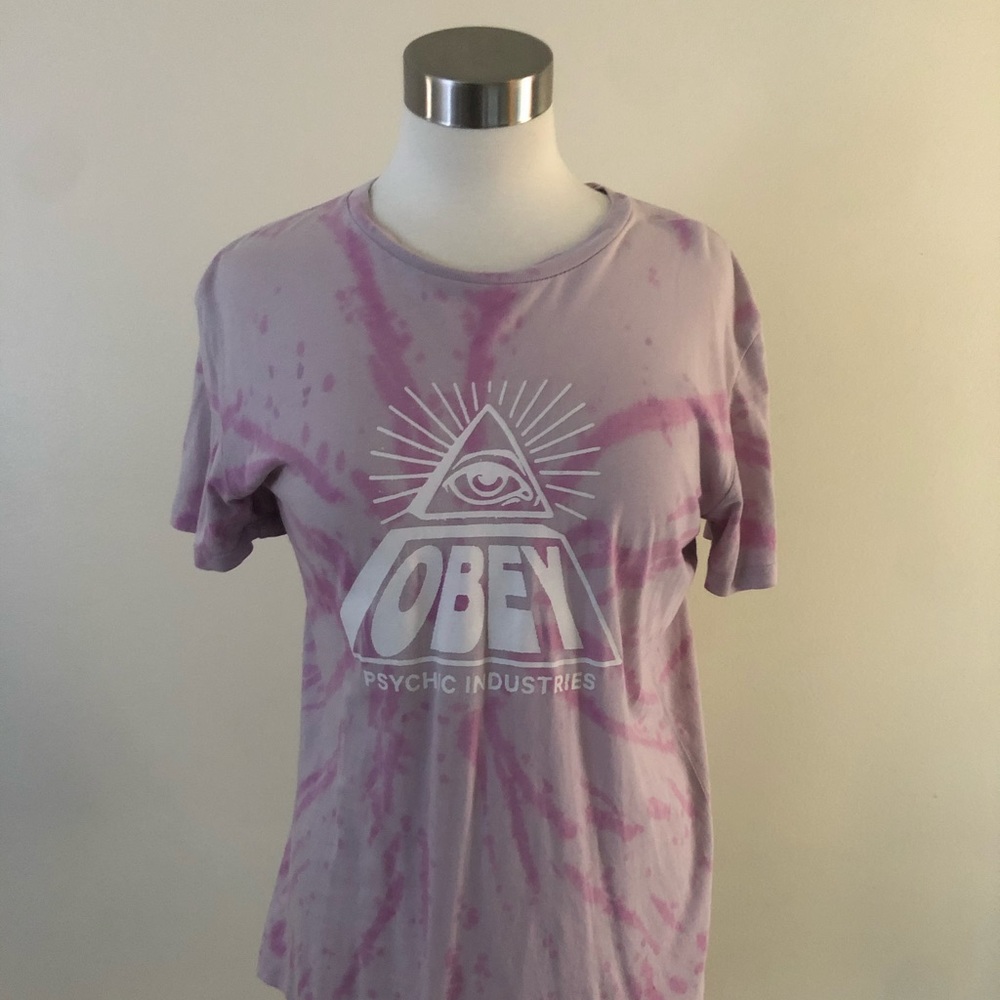 Pink men’s tie-dye obey shirt☺️💗